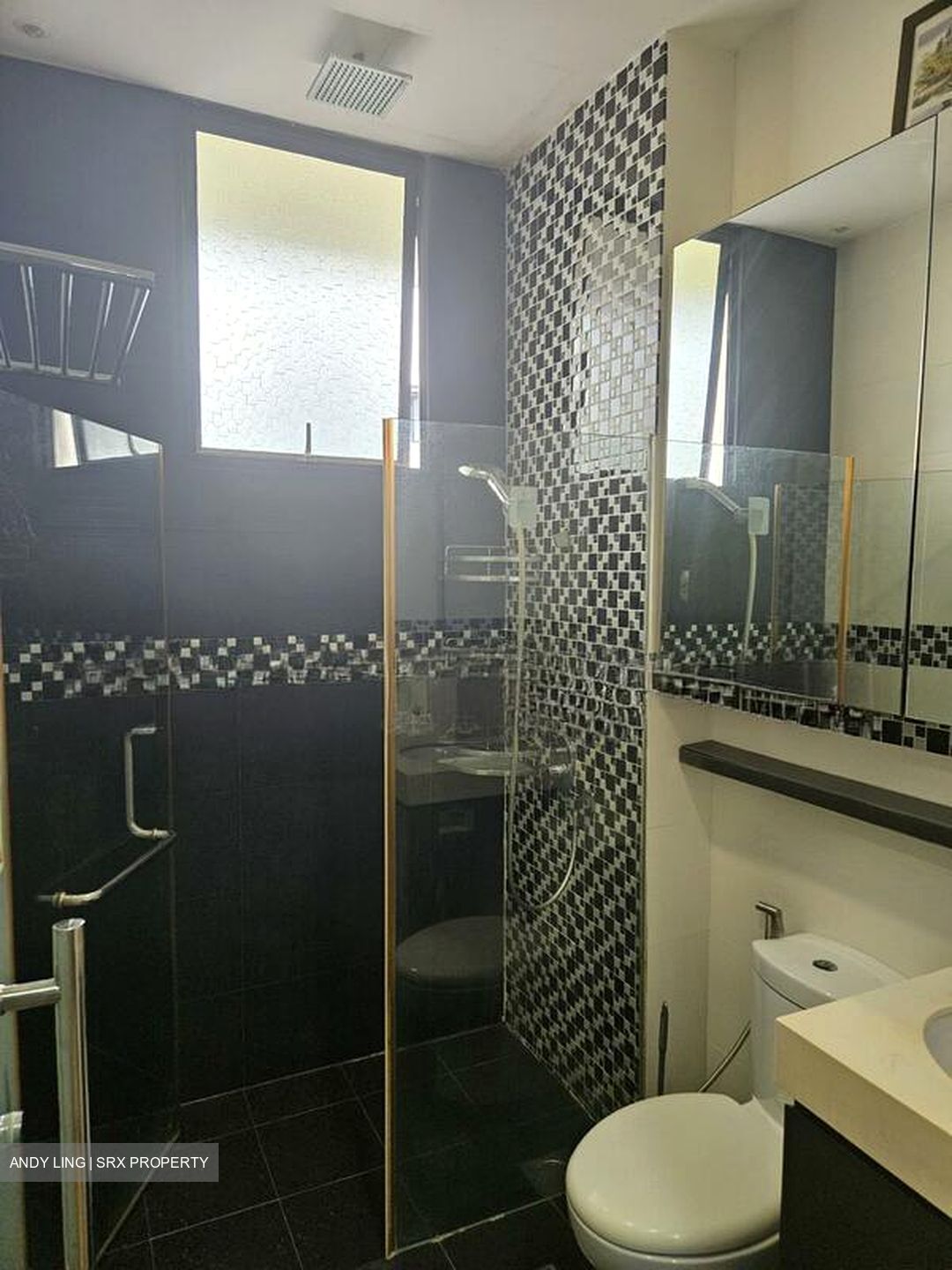 Everitt Road (D15), Terrace #524708641